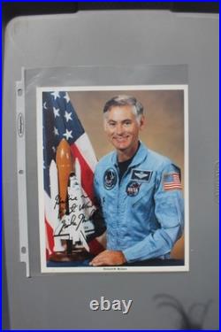 Astronaut Autograph Space Shuttle RICHARD M. MULLANE Signed Inscribed