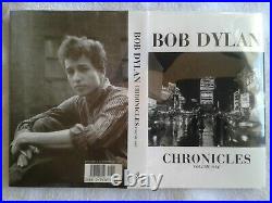 BOB DYLAN AUTOGRAPHED bookCHRONICLES vol one2004 1st PRINTAUTHENTICATEDFINE