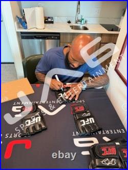 Demetrious Johnson autographed signed inscribed UFC Glove Mighty Mouse JSA