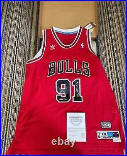 Dennis Rodman UDA Upper Deck Signed Autograph Inscribed 1995/96 Jersey 20/25 BOX