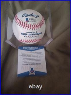 Greg Maddux Autographed/HOF Inscribed OML Baseball With Beckett COA