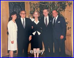 HENRY KISSINGER signed inscribed 8 x 10 color photo