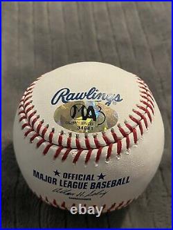 Hank Aaron Signed Autographed Baseball Inscribed 755 Hrs Home Runs Braves