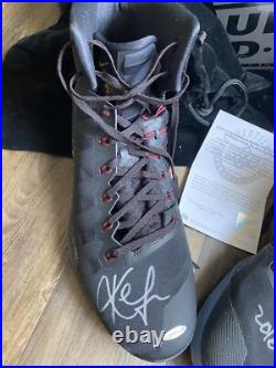 Kevin Love UDA Upper Deck Signed Autograph Inscribed Game Worn Nike Shoes /6 BOX