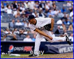 Mariano Rivera Yankees Signed 16x20 Autographed Photo Inscribed HOF 2019 Fanatic