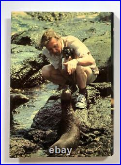 Signed Autographed Inscribed David Attenborough Life On Earth (Hardcover 1979)