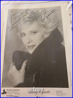 Tammy Wynette signed & inscribed 8 x 10 Publicity photo with COA